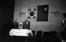 한국광복군 수립 3주년 기념 사진(1943. 9.16, 중경)