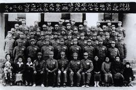 한국광복군훈련반(韓光班) 제1기 환송 기념 사진(1944.10.27.)